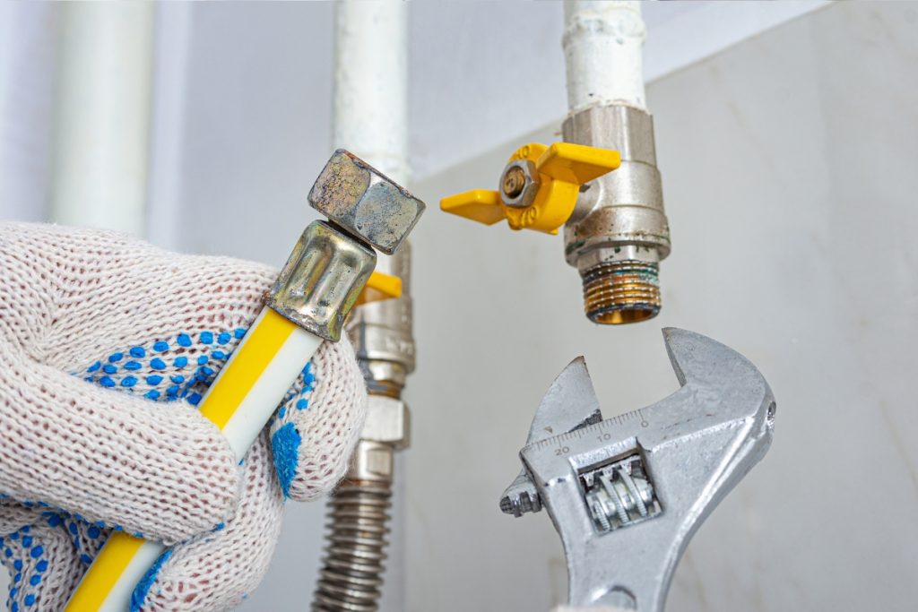 Gas line repair service