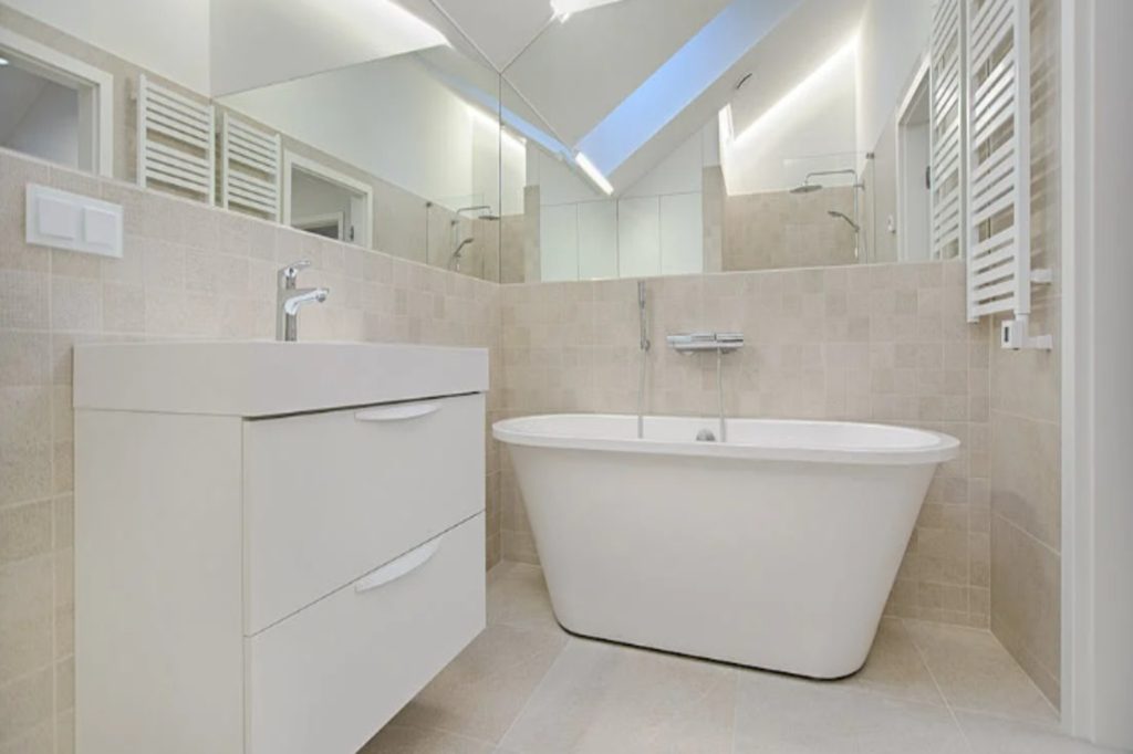 Commercial plumbing vs residential