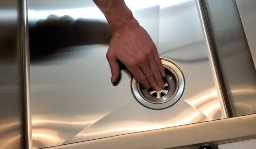 Attaching the strainer assembly